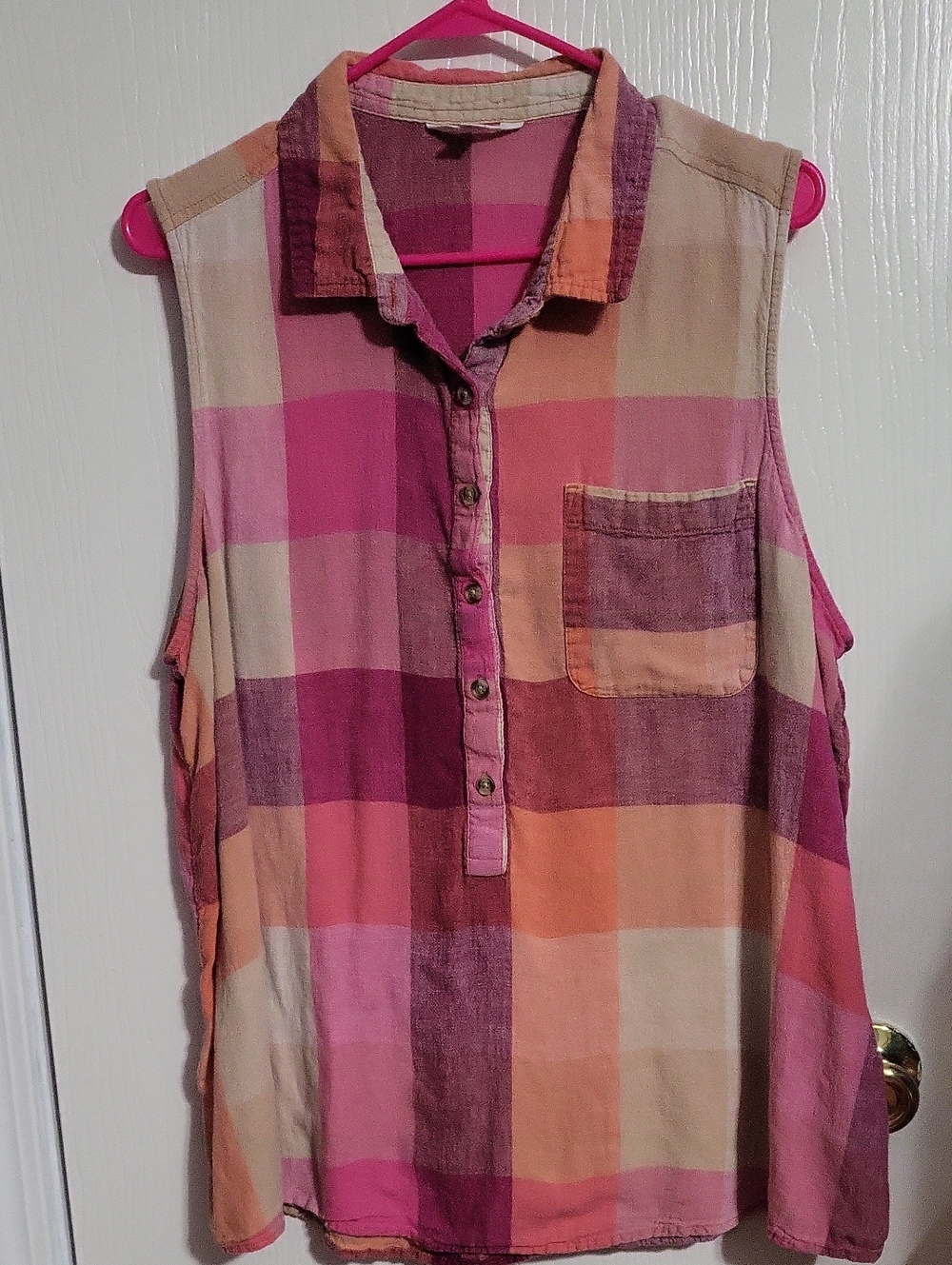 Shirt-Time and Tru Plaid Sleeveless Button Down #3203